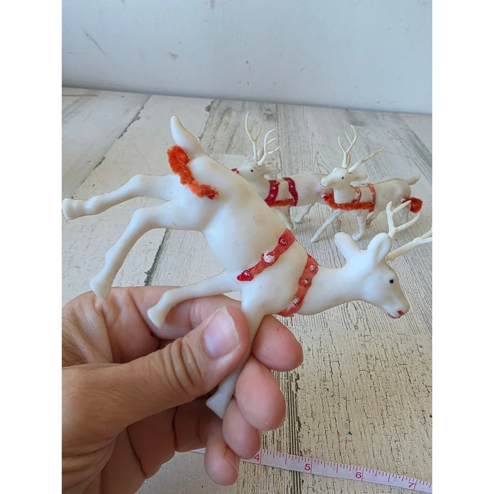 Vintage plastic reindeer Xmas statue figurine decor deer slay